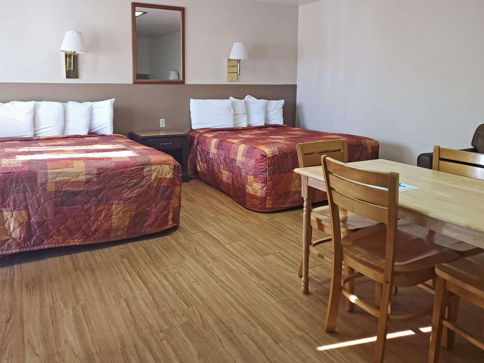 Rodeway Inn Buffalo Exteriér fotografie