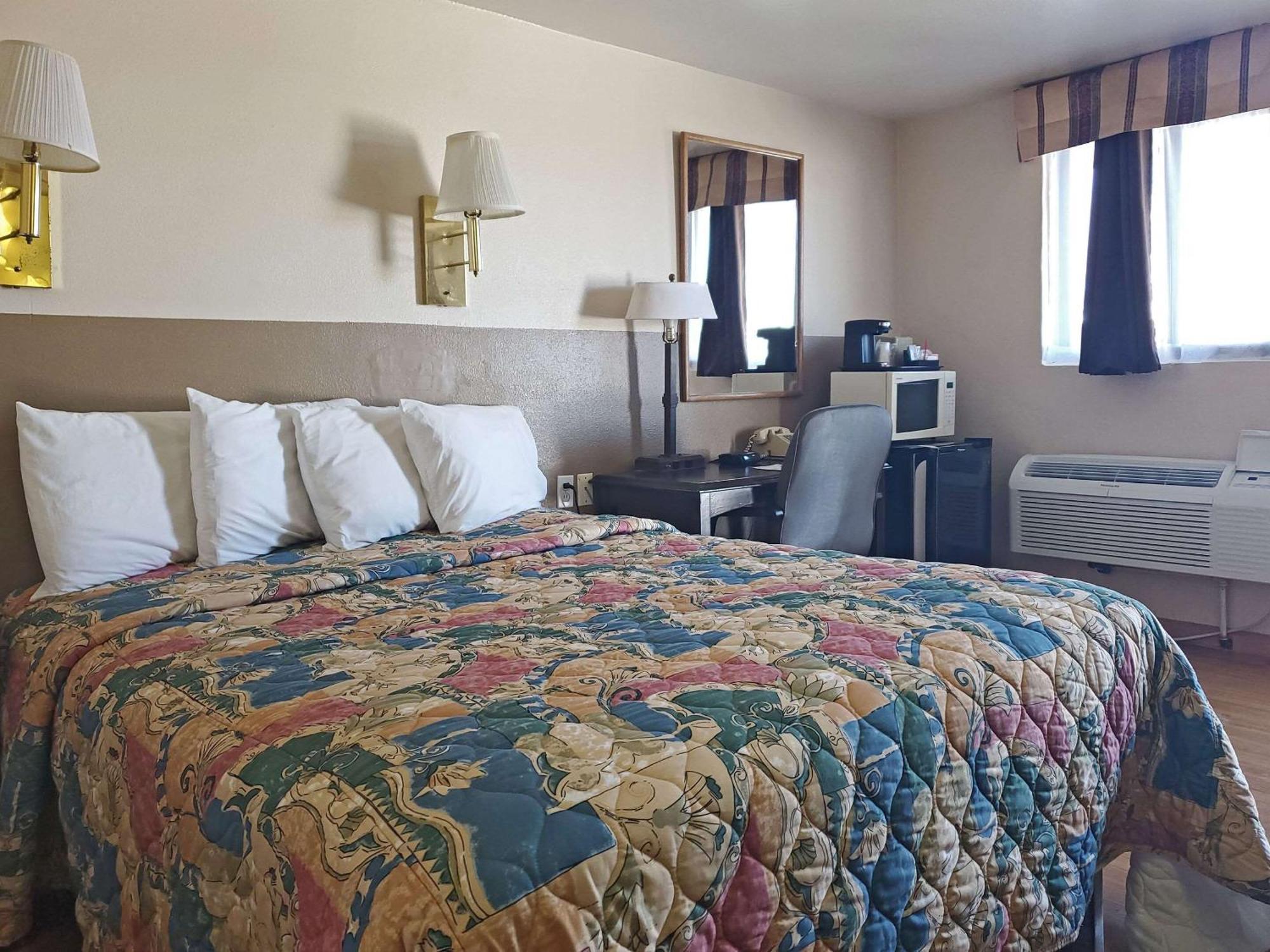 Rodeway Inn Buffalo Exteriér fotografie