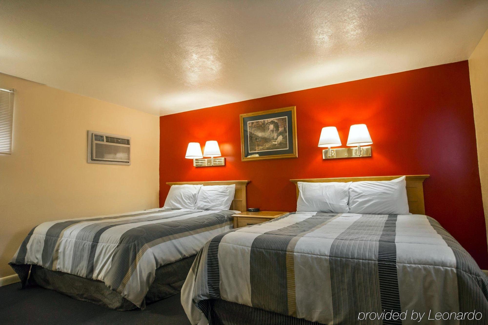Rodeway Inn Buffalo Exteriér fotografie